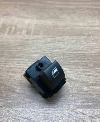 BMW 7 E65 E66 Electric window control switch 8379597