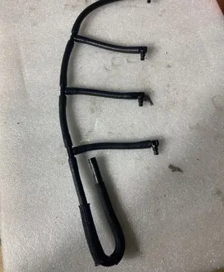 Volkswagen Polo V 6R Fuel return line/hose 2136300