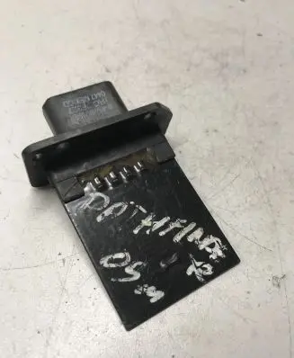 Nissan Pathfinder R50 Heater blower motor/fan resistor 19E624AA