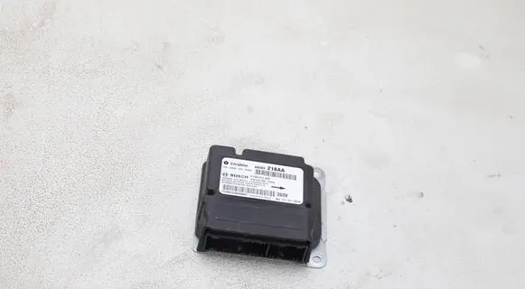 Dodge RAM 1500 DS Airbag control unit/module 68303218AA 0285013489