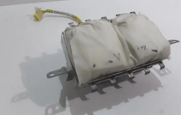 Toyota Corolla Verso AR10 Passenger airbag 821430F010