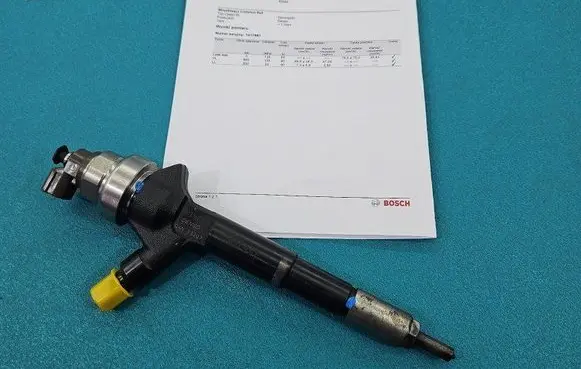 Fuel injector