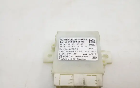 Mercedes-Benz E W212 Parking PDC control unit/module A2129009505