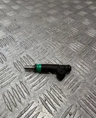 BMW 6 E63 E64 Fuel injector 7525721