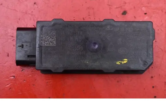 Skoda Octavia 985 Sound amplifier 5WA962133B