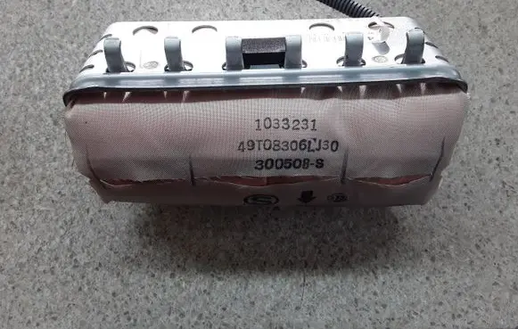 Subaru Outback Passenger airbag 22WS08