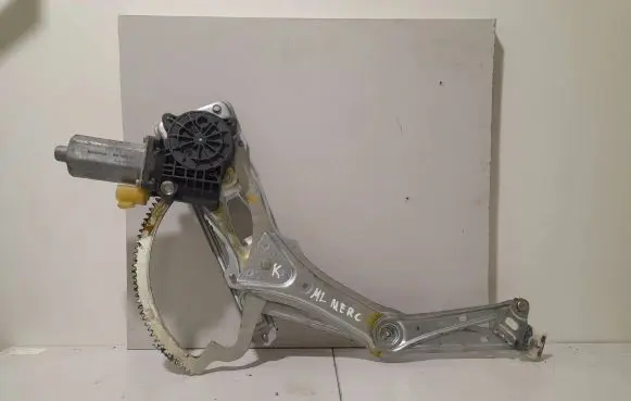 Mercedes-Benz ML W163 Front door window regulator with motor 990407101