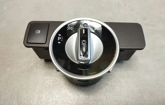 Mercedes-Benz B W246 W242 Light switch A2129050551