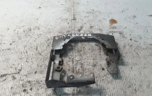 Mitsubishi Outlander Fog light bracket NOCODE