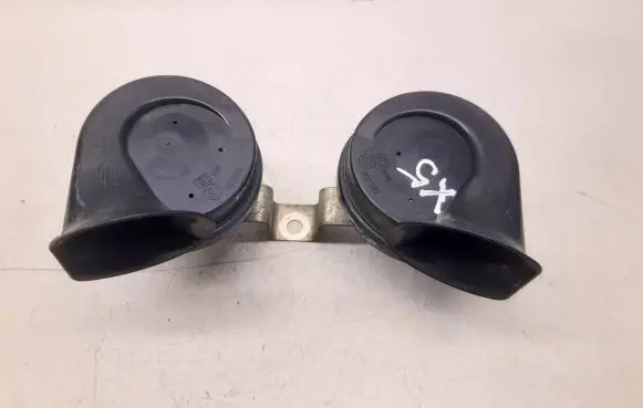 BMW X5 E53 Horn signal 8387347