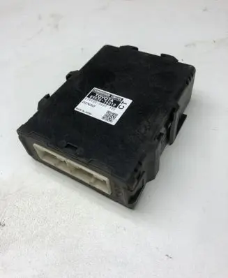 Toyota Prius (XW30) Gearbox control unit/module 8953576010