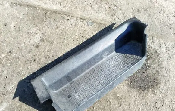 Volkswagen Transporter - Caravelle T4 Other sill/pillar trim element 701863736B 705863736B