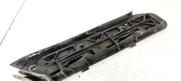 Volkswagen Touran I Front bumper mounting bracket 1T0807936