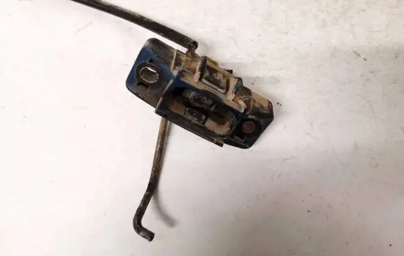 Renault Scenic I Tailgate exterior lock 