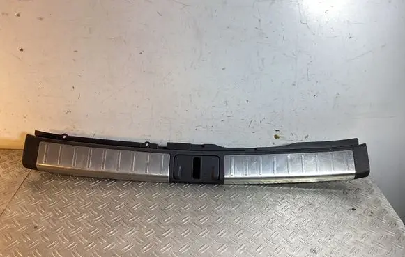 Lexus RX 450H Trunk/boot sill cover protection 5838748070