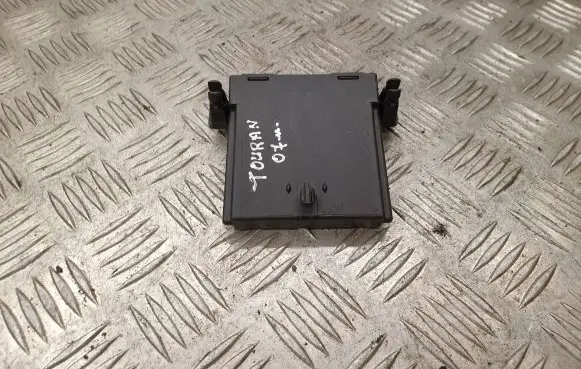 Volkswagen Touran I Gateway control module 1K0907530K