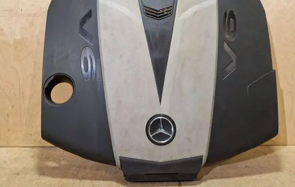 Mercedes-Benz E C207 W207 Engine cover (trim) A6420104267 4011353K 4011353
