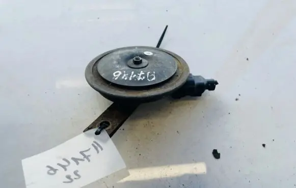 KIA Carens II Horn signal