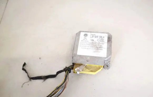Audi A3 S3 8L Airbag control unit/module 1j0909601a 5wk153