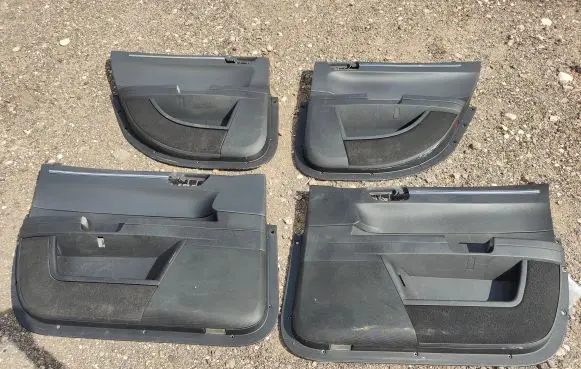 Chrysler 300 - 300C Door card panel trim set 0YH341DBAF 0YH331DBAF 0UU071DBAG