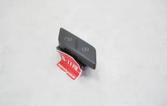Volkswagen Caddy Central locking switch button 2K0962125