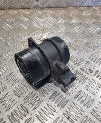 Volkswagen Touran I Mass air flow meter
