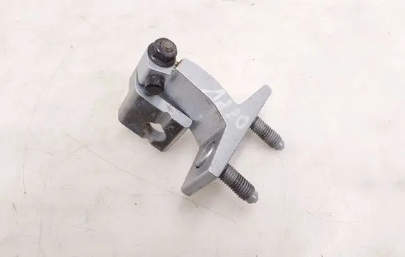 Mercedes-Benz CLA C118 X118 Front door upper hinge 