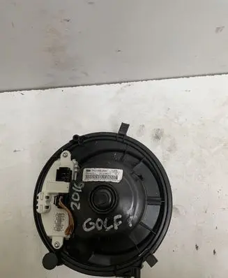 Volkswagen Golf VII Heater fan/blower 5Q1819021 5Q1819021D