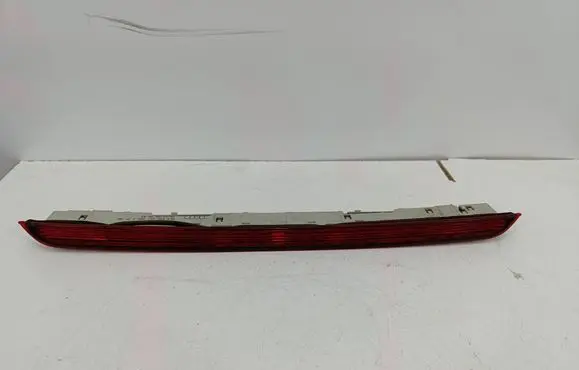 Audi A4 S4 B8 8K Third/center stoplight 8K9945097