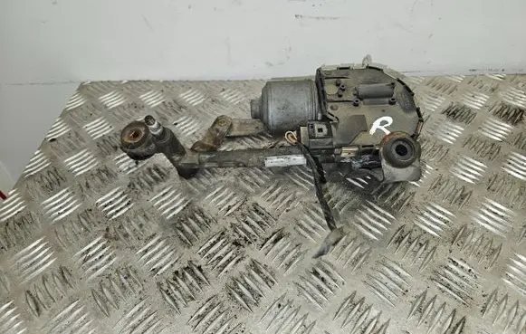 Seat Altea Front wiper linkage and motor 1137328141