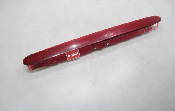 Volkswagen Touran I Third/center stoplight 1T0945097A