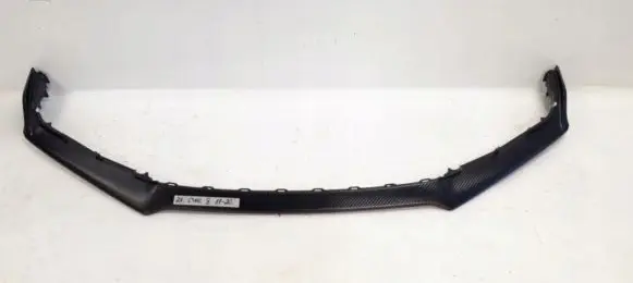 Front bumper lip