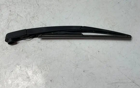 Opel Insignia A Rear wiper blade 13240608
