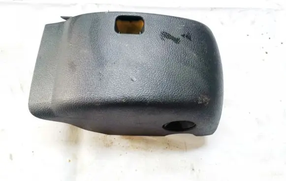 Volkswagen Jetta VI Steering wheel column trim