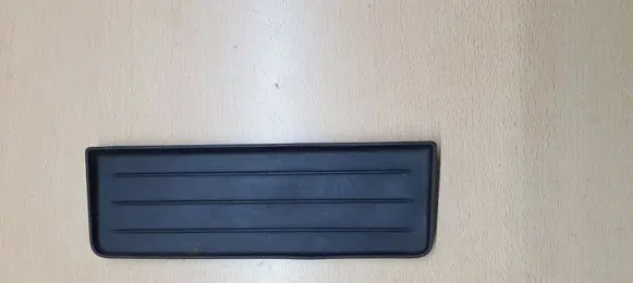 BMW 4 F32 F33 Central console drawer/shelf pad 105496008C