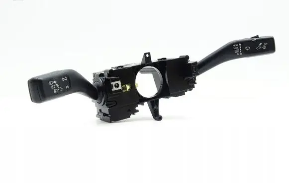 Volkswagen Polo VI Aerial antenna switch 5C5953513D