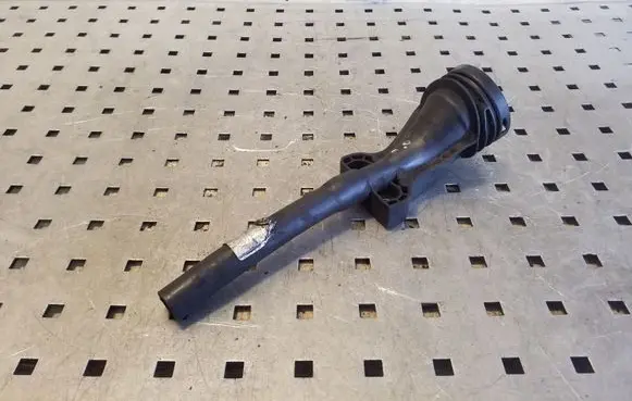 Nissan X-Trail T31 Other engine bay part 8200811571 8200811569