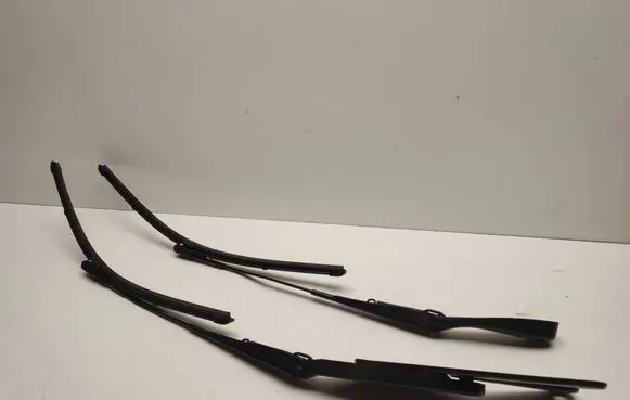 Mercedes-Benz EQC Front wiper blade arm A2538200244