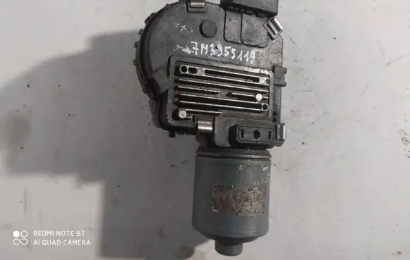 Volkswagen Sharan Wiper motor 7M3955119