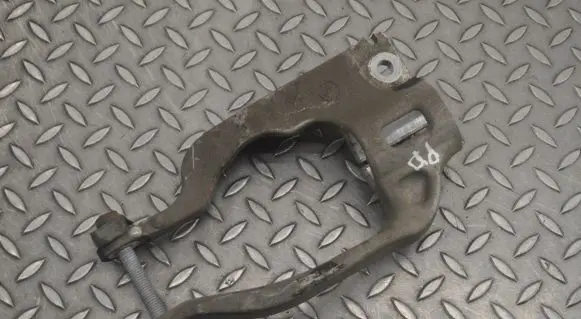 Land Rover Range Rover L405 Front lower control arm/wishbone CPLA3462AC