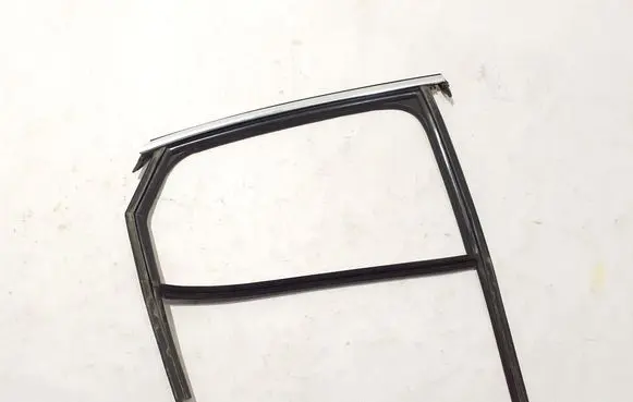 Audi A6 S6 C8 4K Rubber seal rear door 4K5839432B