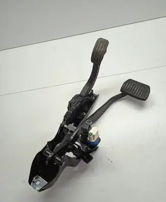 Ford Mondeo MK IV Pedal assembly 