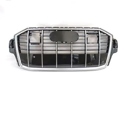 Audi Q7 4M Front bumper upper radiator grill