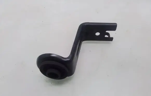 Toyota Auris 150 Radiator mount bracket 165230R01D