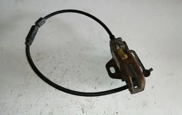 Loading door lock