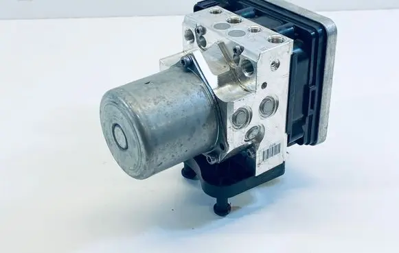 Mercedes-Benz EQC ABS Pump A2939009100