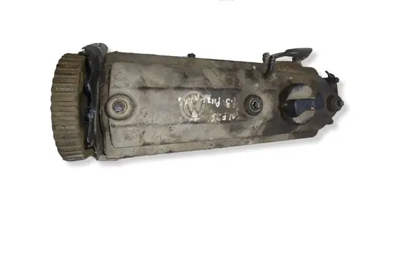 Volkswagen Polo II 86C 2F Engine head 030103373B