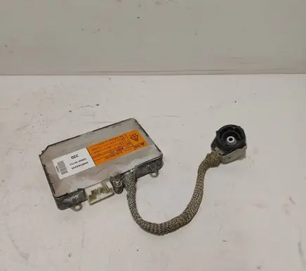 Subaru Legacy Xenon control unit/module 84965AE020 3900020751