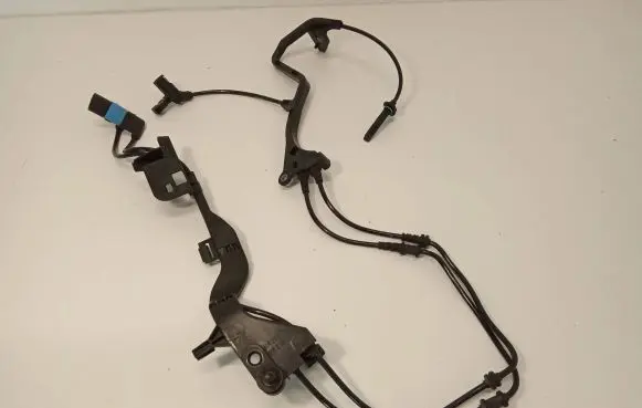 Mercedes-Benz GLC AMG ABS brake wheel speed sensor A2095451028