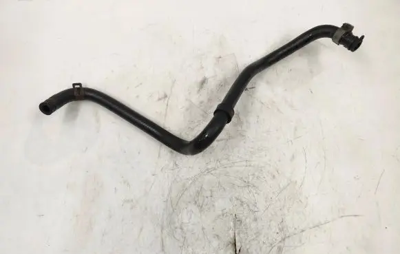 Honda CR-V Engine coolant pipe/hose